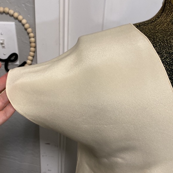 DEREK LAM SETA SILK BLOUSE 6 - Picture 11 of 16